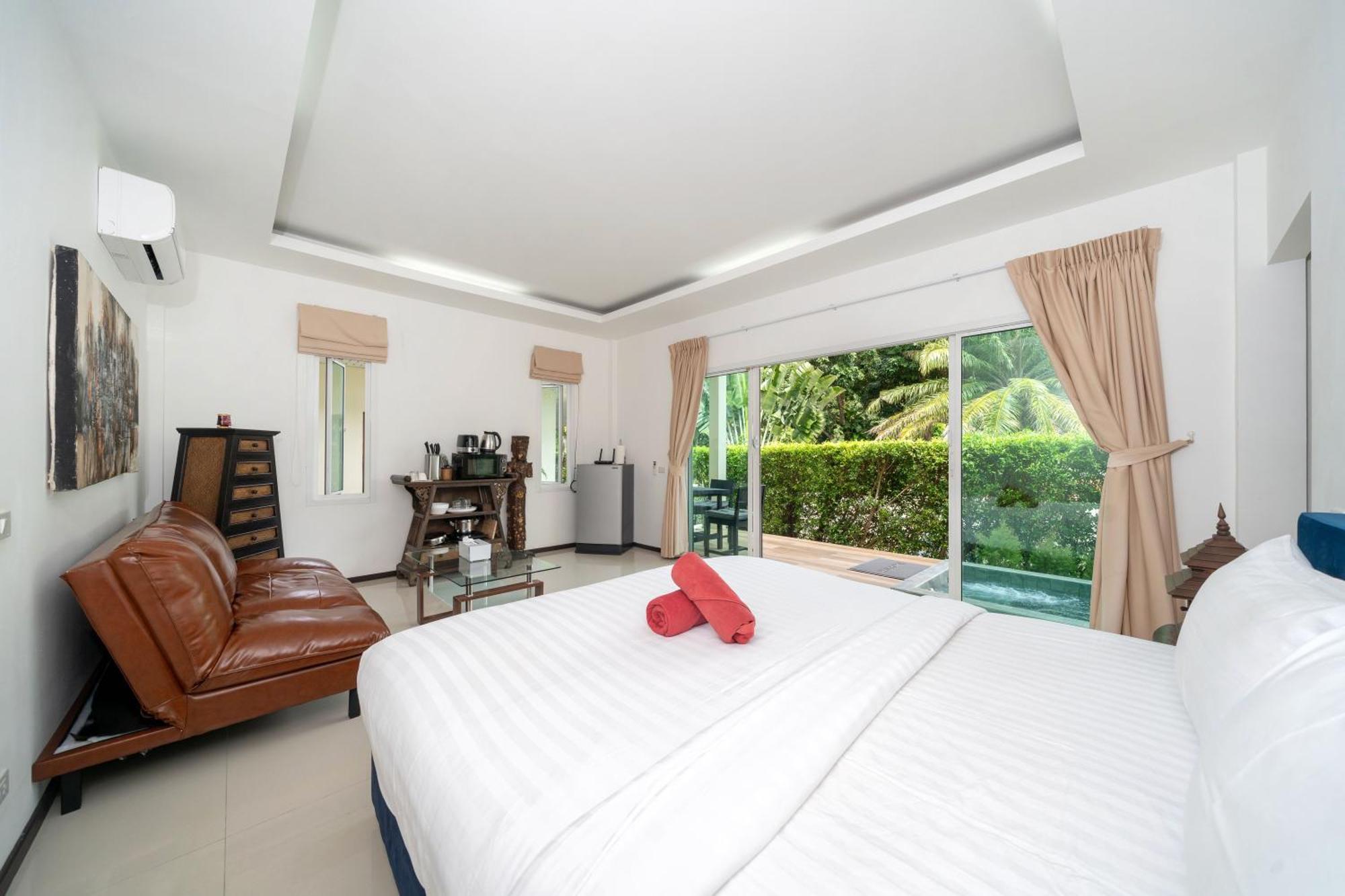 Oxavia Garden Oasis In Nai Harn - Your Private Tropical Garden With 3 Cabins And Jacuzzi Rawai Kültér fotó